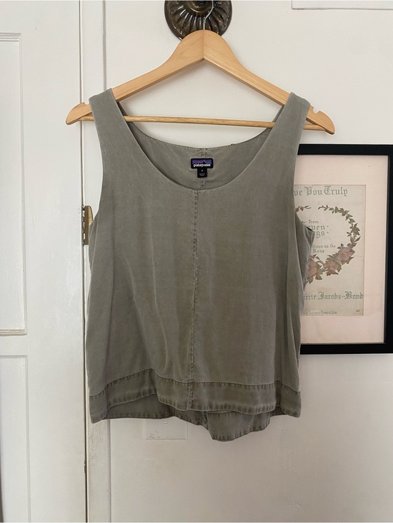 Patagonia Tops - Patagonia Olive Tank